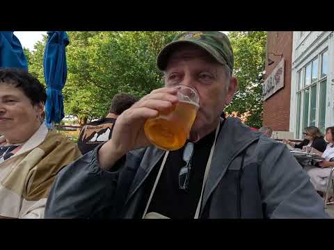 Видео: Newburyport - штат Massachusetts. Вершина краснокирпичного уюта