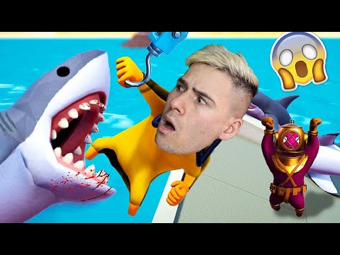 Видео: АКУЛА СЕ ОПИТА ДА МЕ ИЗЯДЕ!😰 GANG BEASTS