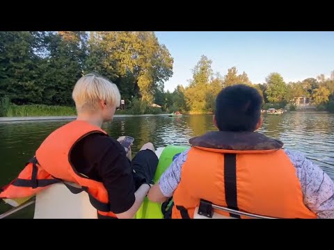 Видео: МАЗЕЛЛОВ ДРЕЙК И ЕГО ДЕВУШКА РОФЛЯТ В ПАРКЕ IRL STREAM | МАЗЕЛЛОВ ИРЛ СТРИМ