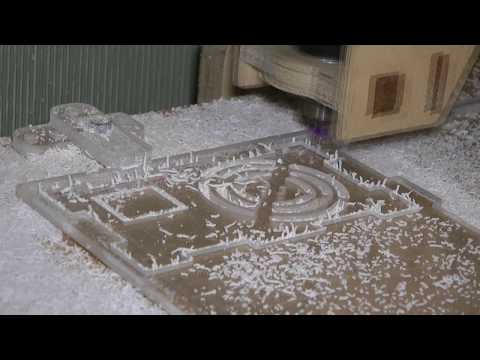 Видео: Фрезеруем корпус для электроники ЧПУ