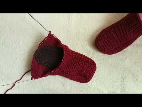 Видео: СЛЕДКИ ИЗ 4️⃣ ПЕТЕЛЬ. Подробный МК 😉#knitting #handmade #носкиспицами #следкиспицами