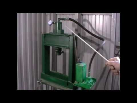 Видео: Очень МОЩНЫЙ самодельный ПРЕСС. Виктор Илюшкин
