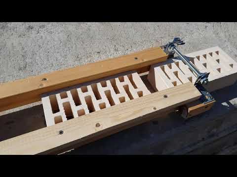 Видео: Приспособление для кладки облицовочного кирпича