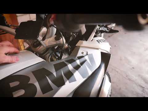 Видео: BMW R1200 GS LC review - Обзор мотоцикла