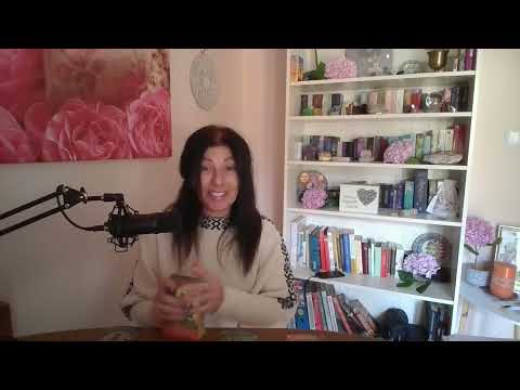 Видео: ДЕВА — ОНИ ДАВАЮТ ВАМ ЗНАТЬ, ЧТО ВИДИМО ВАМ СЧАСТЬЕ В ДОЛГОСРОЧНОЙ ПЕРСПЕКТИВЕ! #ДЕВА #ЛЮБОВЬДЕВА...