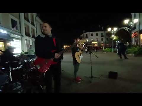 Видео: 22.10.2024 Brest Belarus...  Уличные музыканты/Street musicians... Walks with Victoria