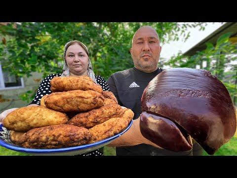 Видео: Уличная еда Вкуснейшие пирожки с печени!!!!!!