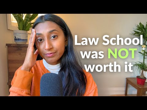 Видео: Стоит ли идти в юридическую школу? Нет, скорее нет...