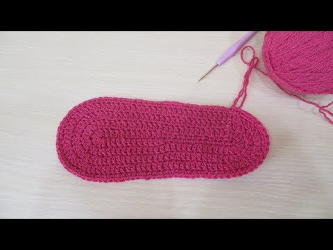 Видео: Как вязать подошву для тапочек.