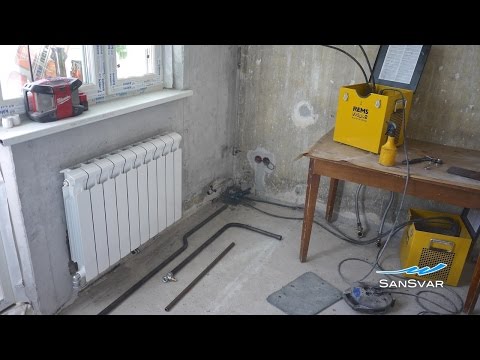 Видео: Замена радиаторов отопления: Заморозка + Газосварка