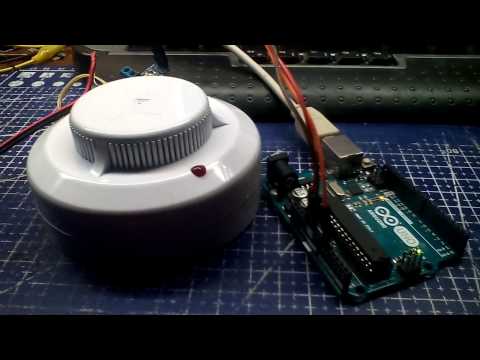 Видео: Ардуино + ИП212 пожарный извещатель (пожарная сигнализация)