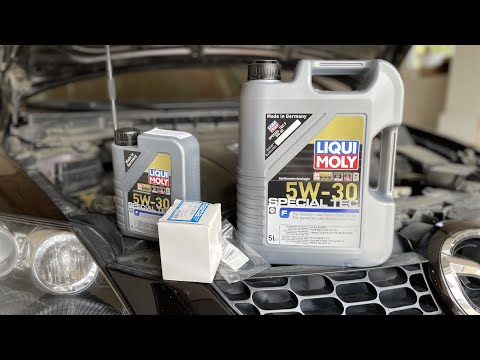 Видео: Mazda CX-7 2.3 turbo поменял масло в двигателе, вот какое оно стало за 4000 км