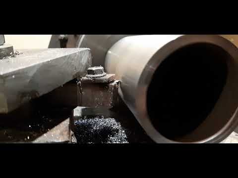 Видео: Самодельная задняя  бабка из трубы, смотрим .