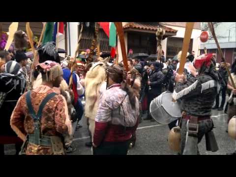 Видео: Кукери с.Първенец 2016 - 2