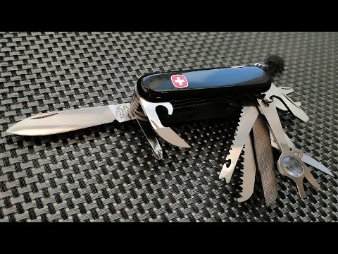 Видео: Швейцарский нож Wenger Чемпион Classic 28, конкурент  многорядным ножам от Victorinox