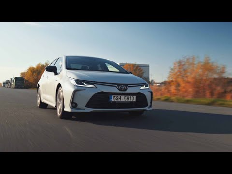 Видео: Обзор Toyota Corolla 2020 Hybrid