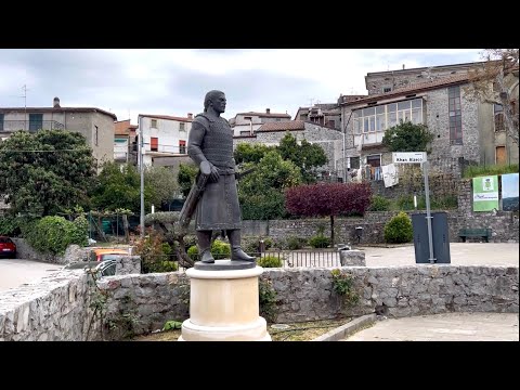 Видео: Прегръдката на Алцек