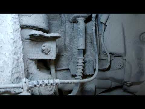 Видео: Зачем мыть днище автомобиля после зимы 1