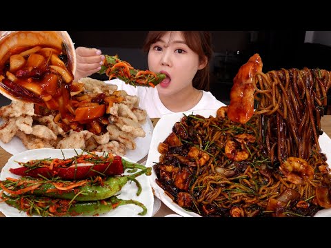 Видео: Mukbang | Готовим и едим лапшу с соусом из черной фасоли, Тансуюк и Гочу Кимчи!