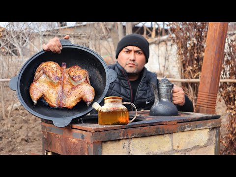 Видео: Как готовить сочная табака в казане | chicken in a cauldron | Yashar Bek channel