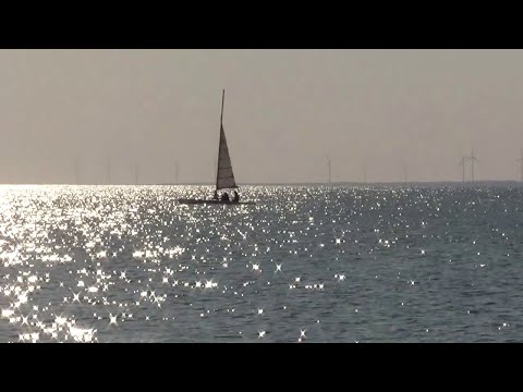 Видео: Бердянск. Осенние пляжи(08 09 21)