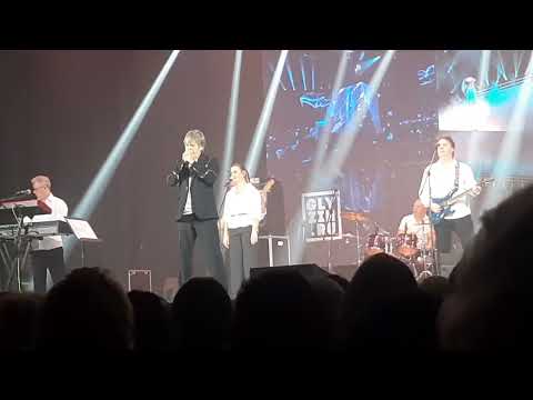 Видео: Алексей Глызин-,,Может быть".Музыка и стихи-Виктор Чайка