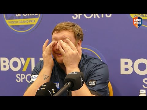 Видео: Кэмерон Мензис ставит под сомнение потерю веса Питером Райтом: «Тейлор сделал это, и это стало дл...