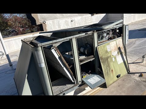 Видео: Кухня полная дыма!!!!