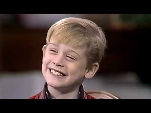 Видео: Первое интервью Маколея Калкина, 1990 год | Live with Regis and Kathie Lee