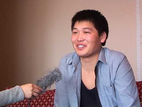 Видео: Энгүүн яриа Дуучин П.Идэржавхлан 2006 он