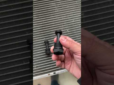 Видео: Суть проблемы с охлаждением АКПП на бмв х3 е83 м54, принцип работы радиатора