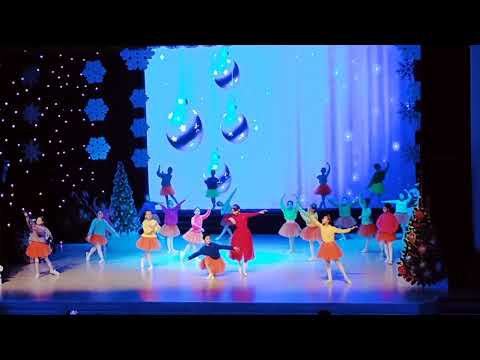 Видео: ансамбль 16 Кыз Кокшетау