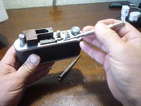 Видео: Фотоаппарат Зоркий 3М. Устранение  плавающей неисправности.