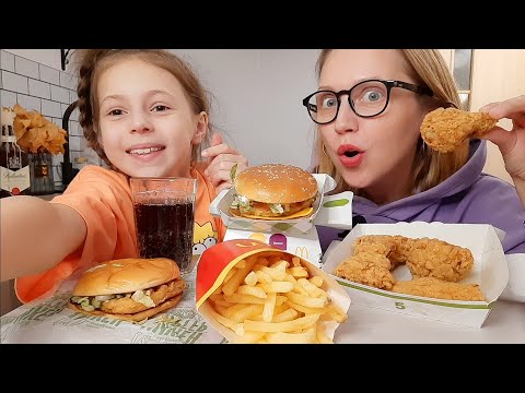 Видео: Макдональдс🍔Мукбанг/Mukbang/Крылышки🔥Макчикен, Фри/У Алисы пошла Кровь прямо на видео😱комменты