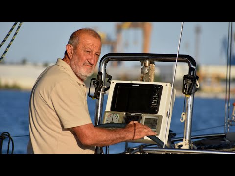 Видео: Лакърдии от кокпита С2 Е15 / Светлозар Тенев тръгва на самотно околосветско плаване с яхта
