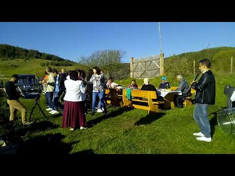 Видео: с.Змеица,общ.Доспат         Веселие с орк.Забранения плод,солистка Миглена Бекриева