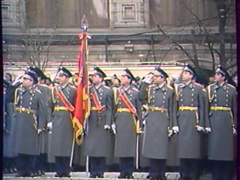 Видео: Парад 1989 ноябрь