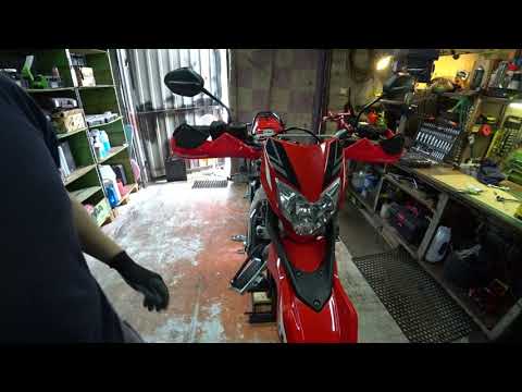 Видео: LONCIN LX250GY-3 SX2 обслуживание Part1
