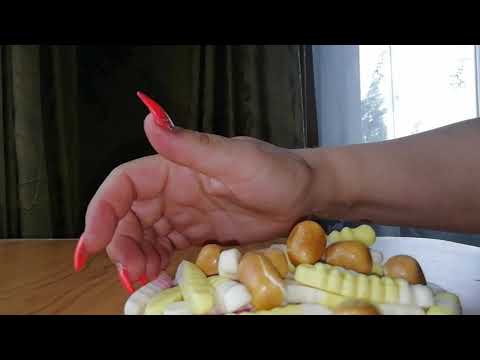 Видео: АСМР! ЧАВКАНЬЕ 😋ЛИПКИЙ ШЁПОТ 👌ЗВУКИ РТА💋