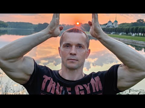 Видео: Тонкие кости - приговор силе? "Вакуум" и ширина талии. Бег и рост мышц.