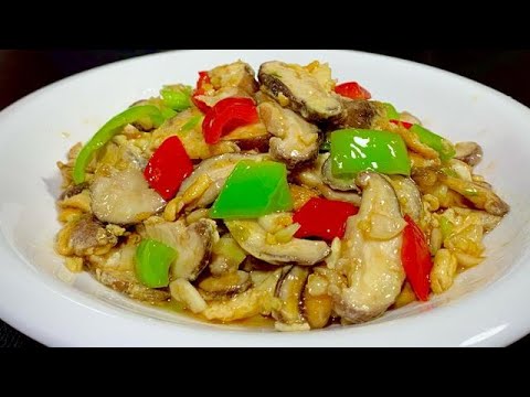 Видео: Это простой и вкусный способ яичницы с грибами.Моя семья не жирная пять раз в неделю.Очень вкусно.