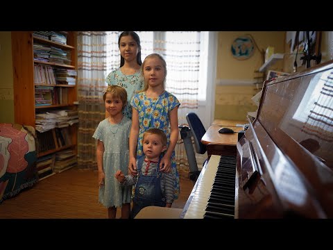 Видео: Праздничный концерт на день рождения папы