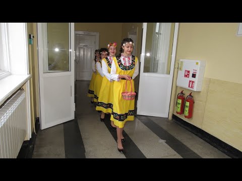 Видео: Ученици и учители възраждат народните традиции в МГ „Баба Тонка“