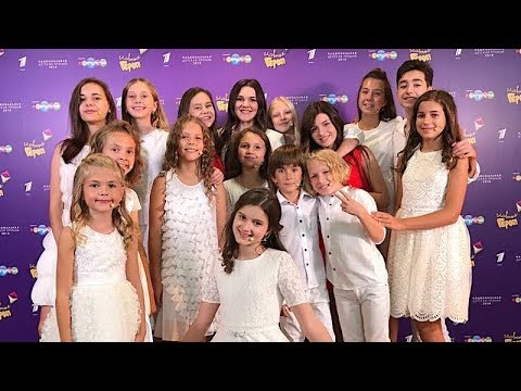 Видео: Дина Гарипова и Академия музыки Игоря Крутого - Время пришло (Премия "Главные герои", Карусель)