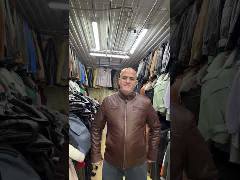 Видео: Мужские дубленки и куртки