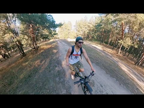 Видео: У меня две машины, а я езжу на велосипеде