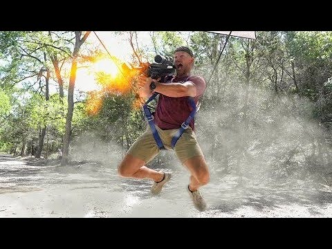 Видео: Влияние отдачи оружия на подвешенное тело | Разрушительное ранчо