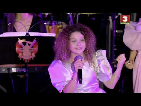 Видео: Амалия Сухан и Гранд-студия #malinovkabyspamash - Малиновка || Лiстапад