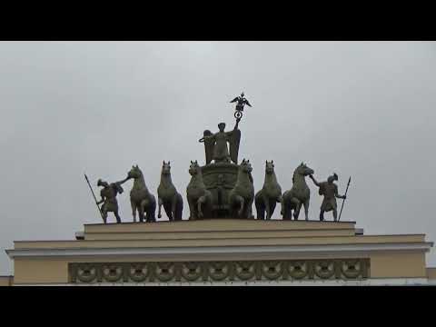 Видео: Осенний Санкт -  Петербург днём и ночью.