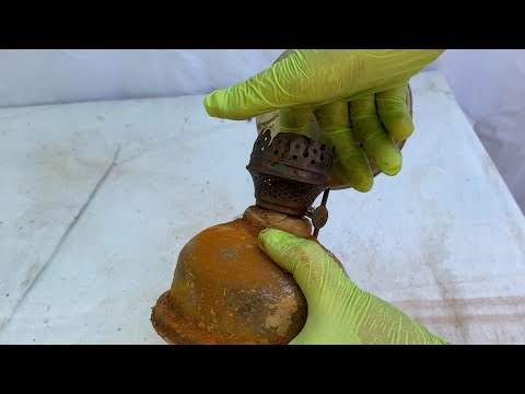 Видео: Restoration of the Soviet old kerosene lamp | Реставрация старой керосиновой лампы из СССР